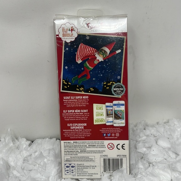 Elf on the Shelf Scout Elf Super Hero Claus Couture Ages 3+ - Picture 5 of 7